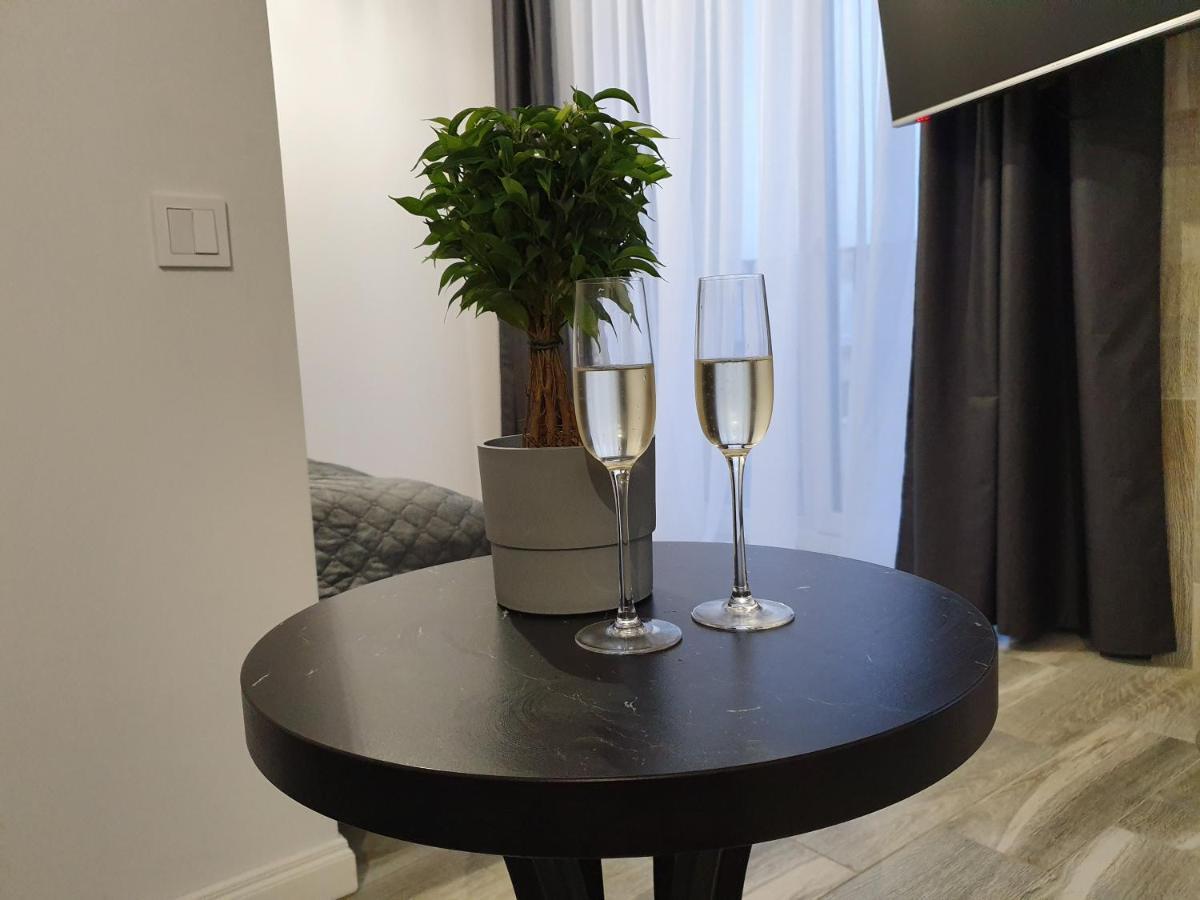 Apartamentai su Jacuzzi Panevezys Bagian luar foto